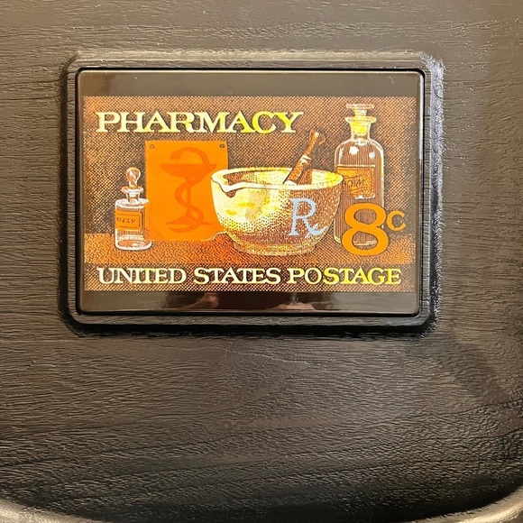 Westwood Thermo-Serv Serving Tray featuring the 1972 U.S Pharmacy Postage Stamp - Picture 3 of 12